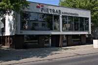 Pietras Nieruchomości - budynek - agencja nieruchomości Poznań